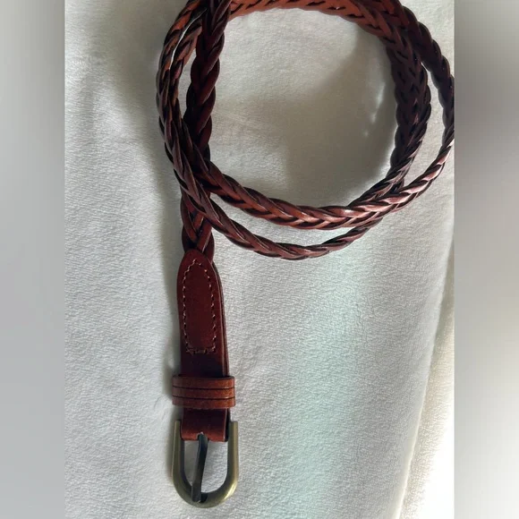 Braided Leather Belt with Brass Buckle - Picture 7 of 9